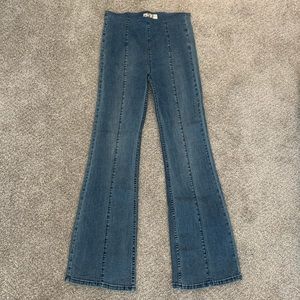 Free People “We The Free” Pull-On Flare Jeans